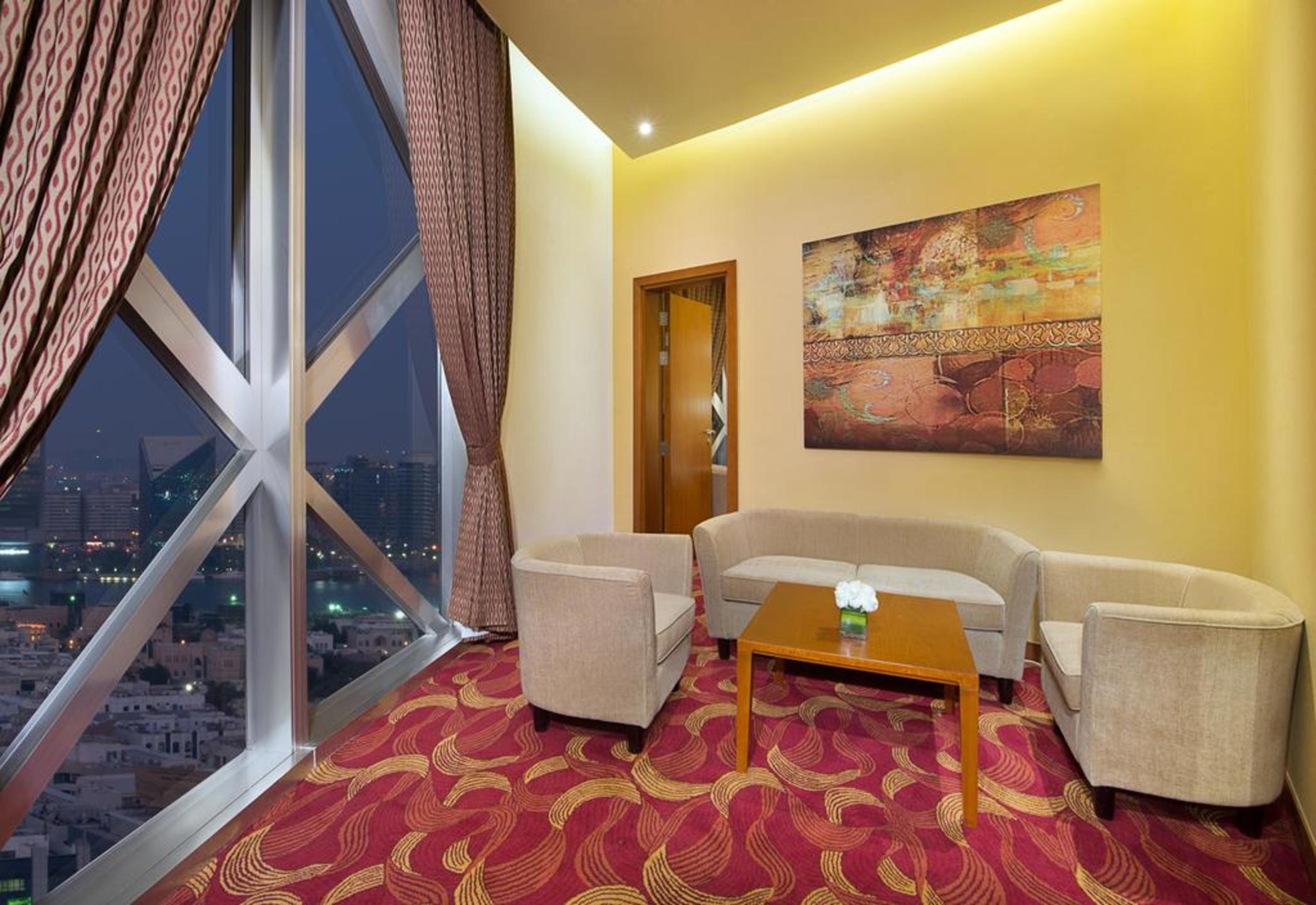 City Seasons Towers Hotel Bur Dubai Exterior photo